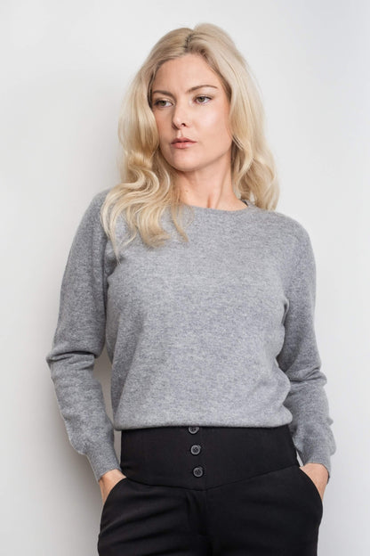 Classic Ribbed Cashmere Crewneck Sweater - Grey