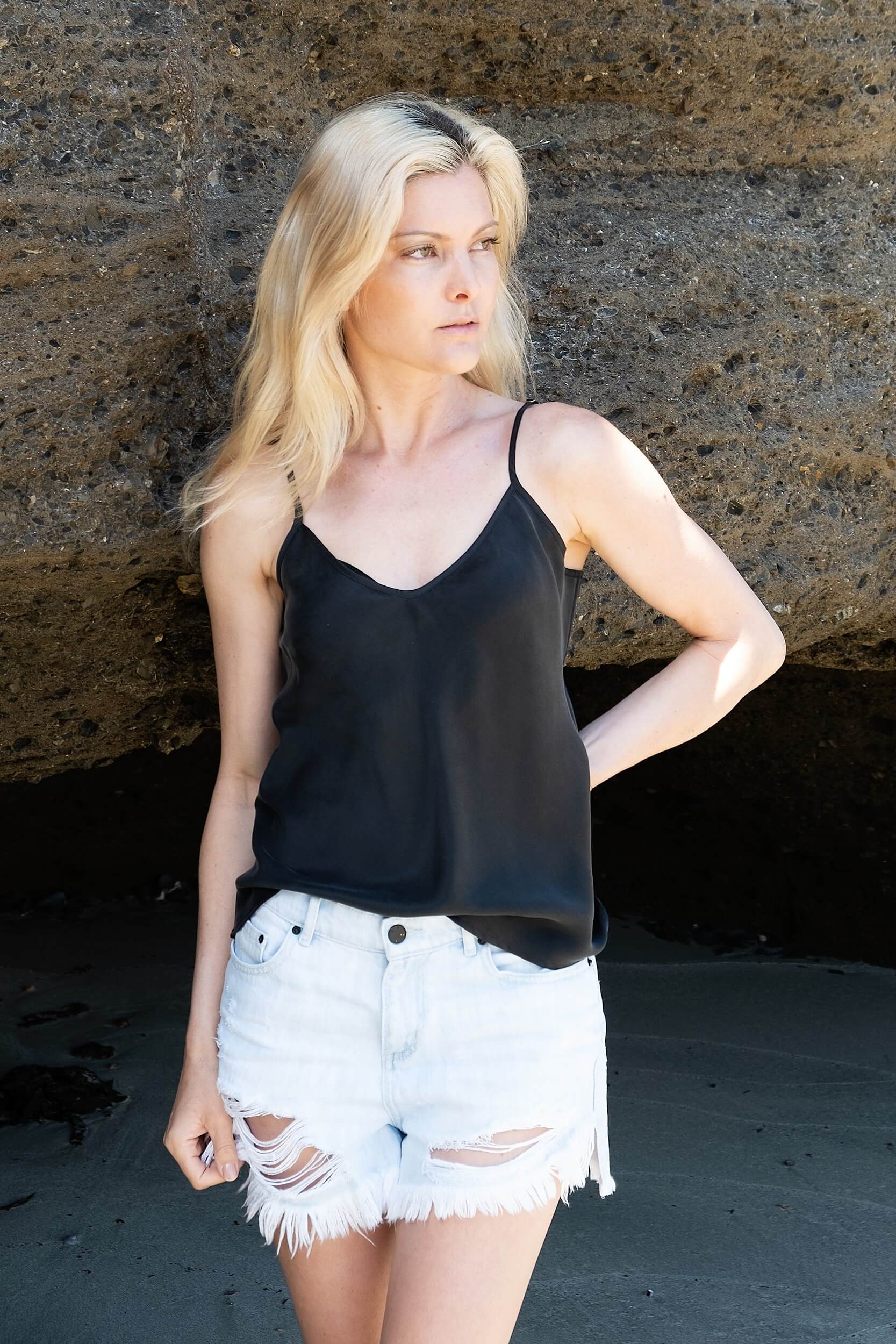 100% Mulberry Silk Camisole - Black - Lovesilk.co.nz